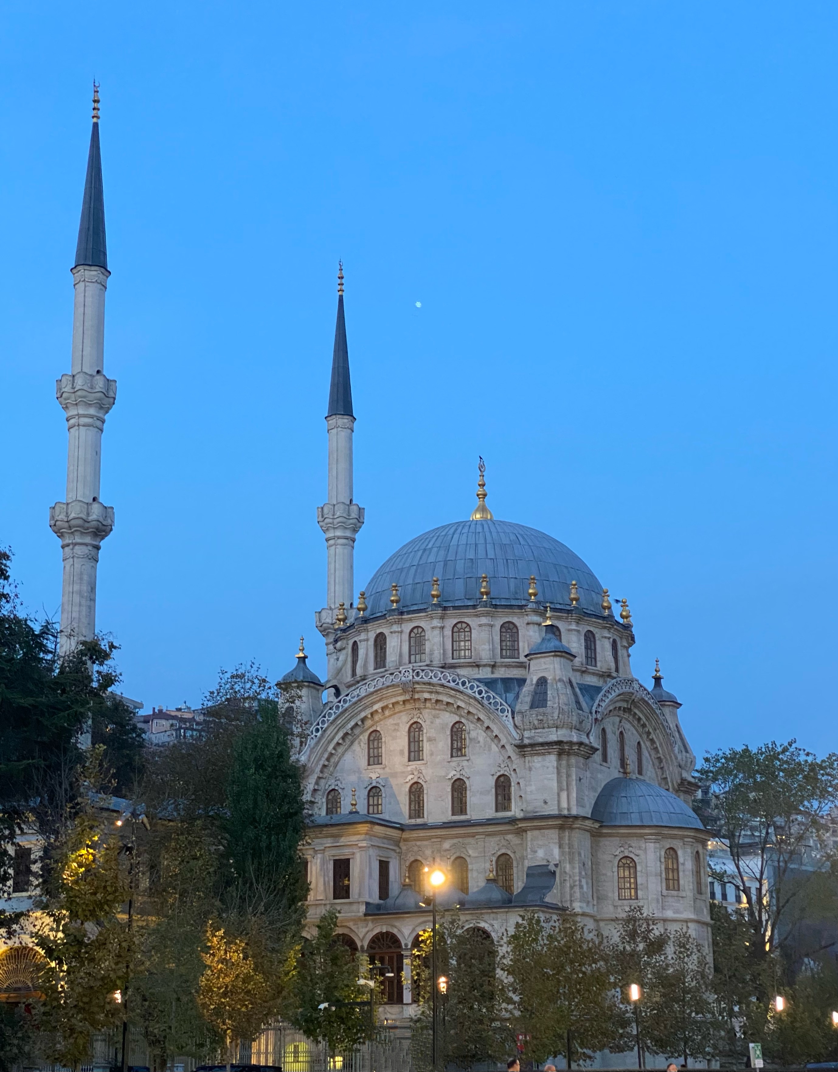 Travel photography by Asar Dhandala - exploring destinations around the world (photo 49)